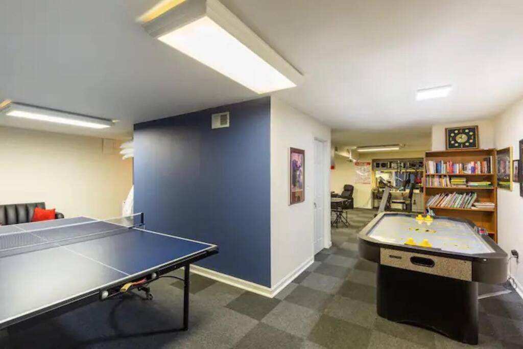 Lrge 5 Bedroom 9 Beds Near Dc-Pool, Hot Tub, Gym, Game Rm, Fire Pit Bowie Exterior photo